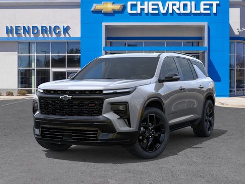 New 2026 Chevrolet Traverse RS FWD image 8
