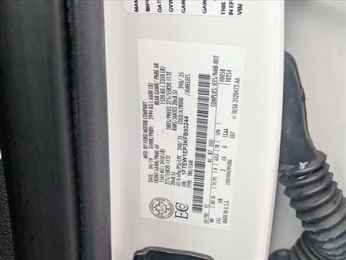 Used 2019 Ford F150 Lariat w/ Equipment Group 502A Luxury image 16