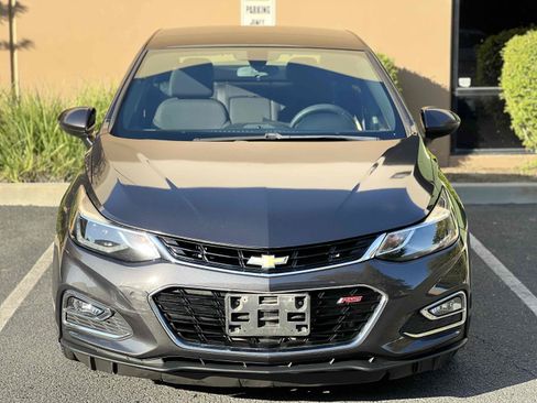 Used 2017 Chevrolet Cruze LT w/ RS Package FWD image 8