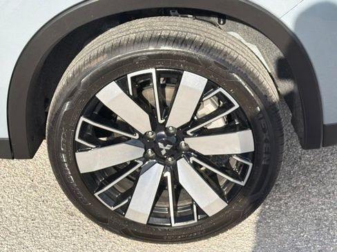 Used 2026 Mitsubishi Outlander SE FWD image 14