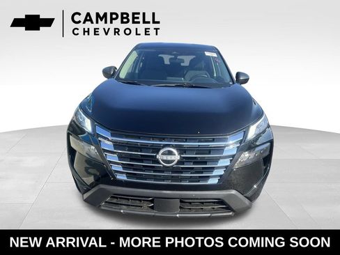 Used 2025 Nissan Rogue S AWD/4WD image 8