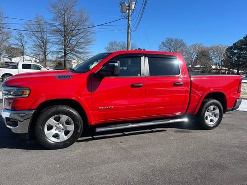 Used 2025 RAM 1500 Big Horn image 8