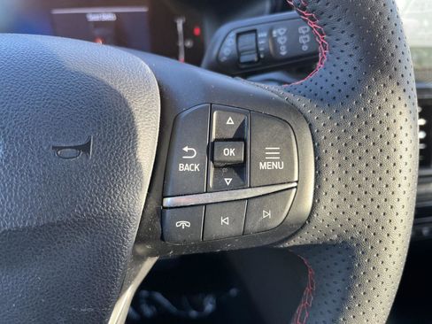 Used 2023 Ford Escape ST-Line w/ Tech Pack #1 image 19