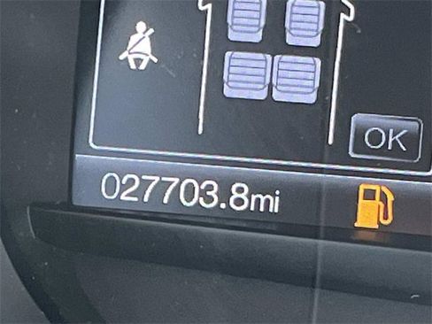 Used 2023 Ford Edge SE image 37