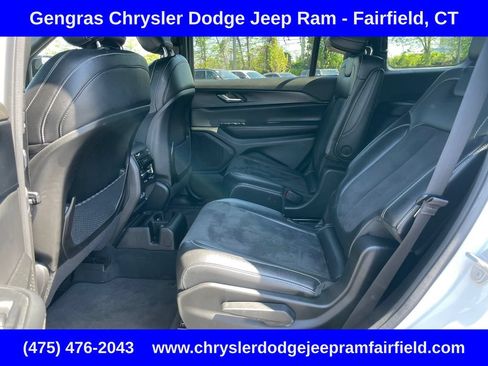Certified 2023 Jeep Grand Cherokee L Laredo AWD/4WD image 33