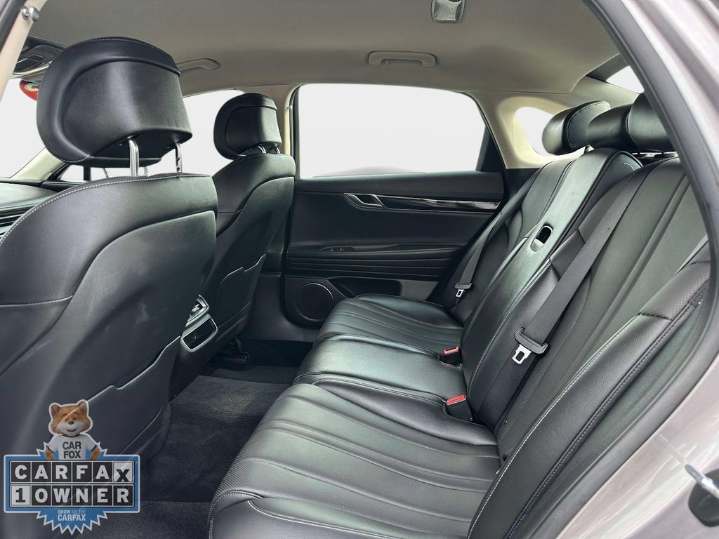 Used 2023 Genesis G80 2.5T AWD/4WD image 13