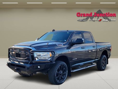 Used 2021 RAM 2500 Big Horn w/ Level B Equipment Group image 3