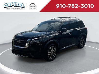 Used 2024 Nissan Pathfinder Platinum w/ Cargo Package