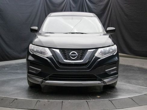 Used 2017 Nissan Rogue S image 4
