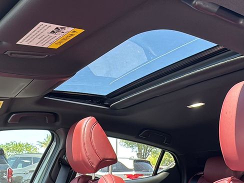 New 2026 MAZDA MAZDA3 Hatchback w/Premium Plus Pkg image 21