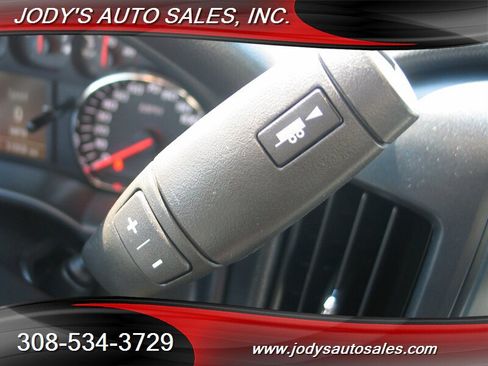 Used 2017 Chevrolet Silverado 1500 W/T w/ Trailering Package RWD image 12