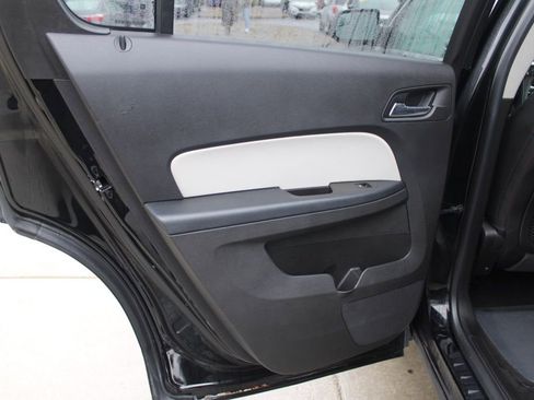 Used 2014 Chevrolet Equinox LS image 24