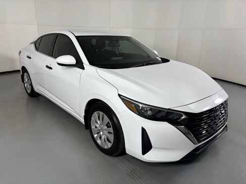 Certified 2025 Nissan Sentra S image 2