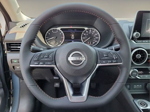 Used 2024 Nissan Sentra SR image 13