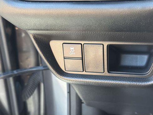 Used 2024 Honda HR-V EX-L image 39