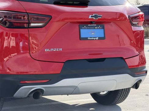 Certified 2023 Chevrolet Blazer LT w/ Convenience Package image 6