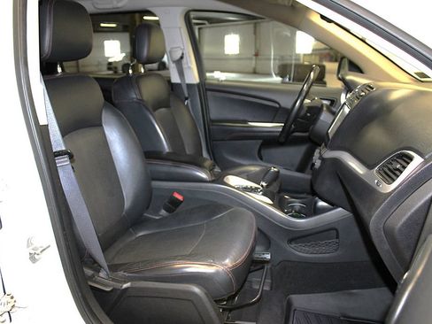 Used 2019 Dodge Journey GT AWD/4WD image 27
