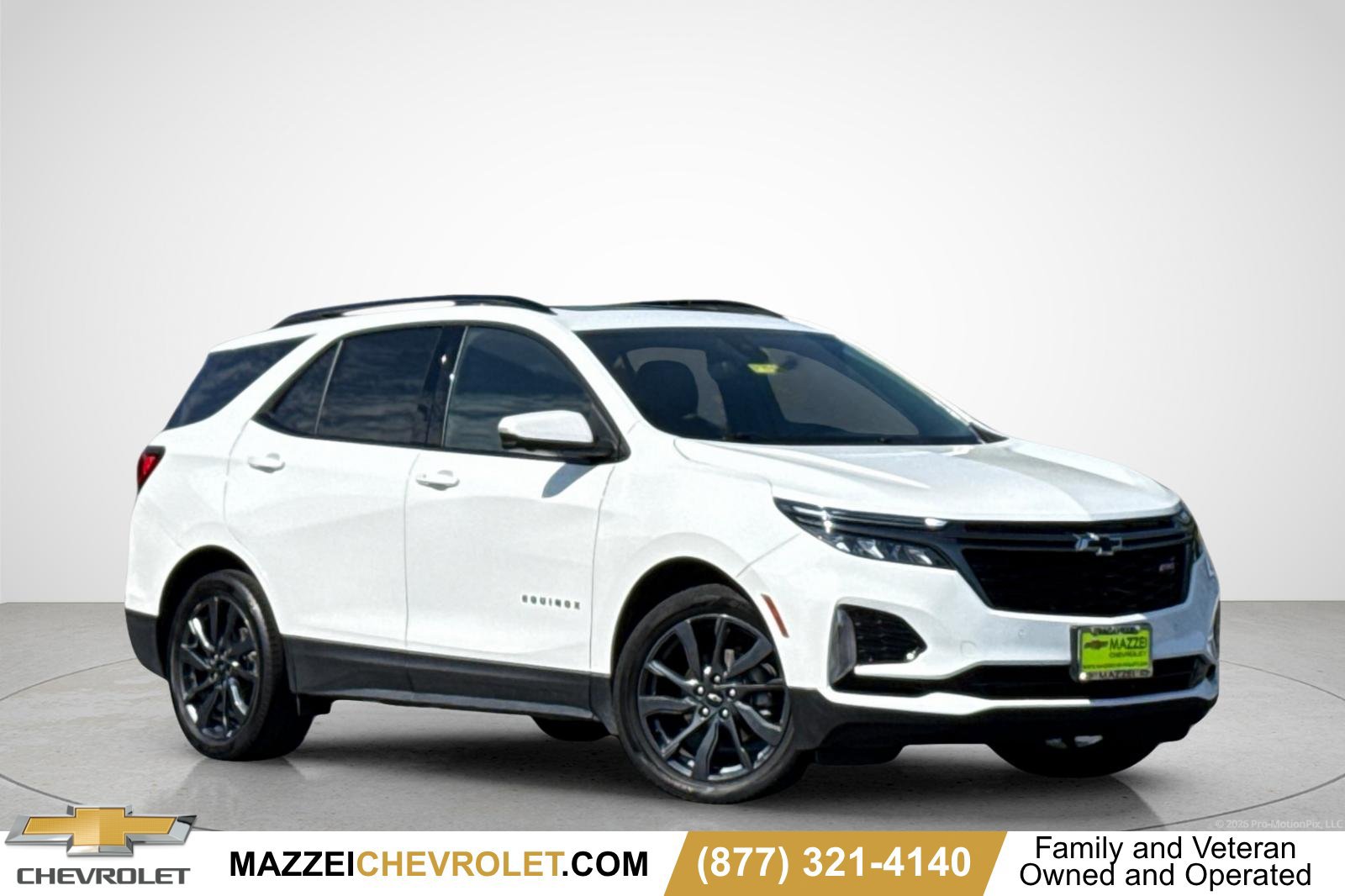 Used 2024 Chevrolet Equinox RS w/ RS Leather Package AWD/4WD image 1