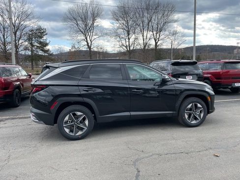 New 2026 Hyundai Tucson SEL image 3