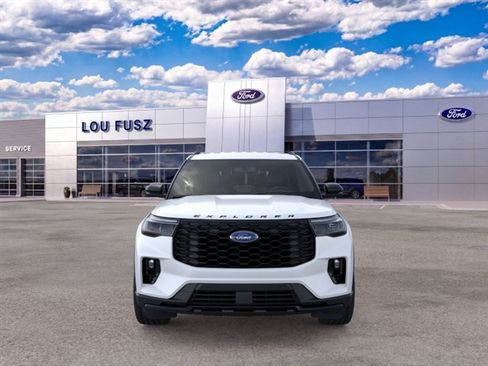 New 2026 Ford Explorer ST-Line w/ ST-Line Street Pack AWD/4WD image 7