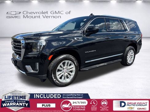 Used 2024 GMC Yukon SLT AWD/4WD image 1