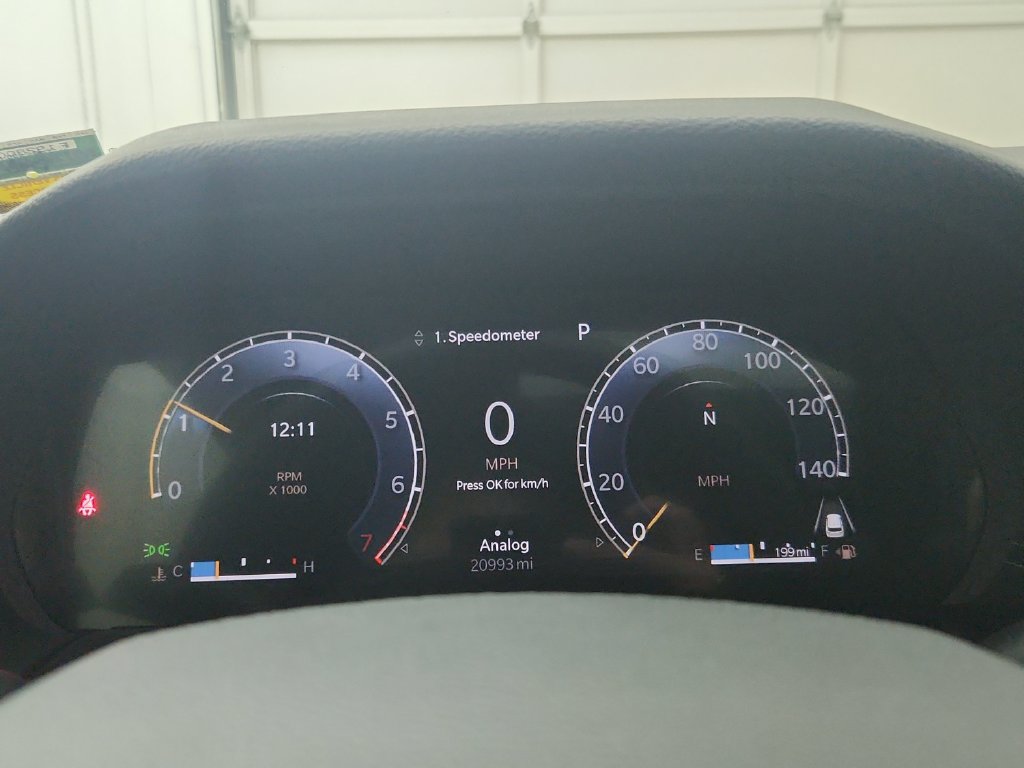 Certified 2025 Jeep Grand Cherokee L Laredo w/ Luxury Tech Group I AWD/4WD image 26