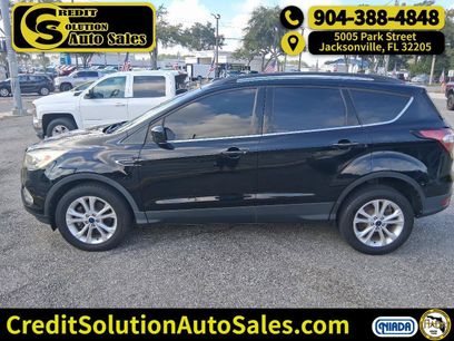Used 2017 Ford Escape SE w/ Equipment Group 201A
