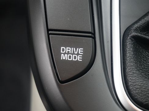 Used 2023 Kia Soul LX w/ LX Technology Package FWD image 21