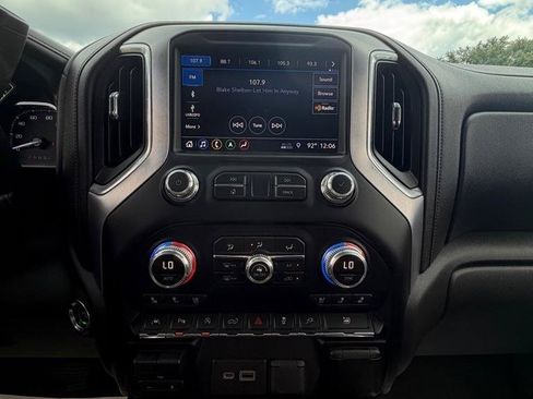 Used 2019 GMC Sierra 1500 SLT w/ SLT Premium Plus Package AWD/4WD image 23
