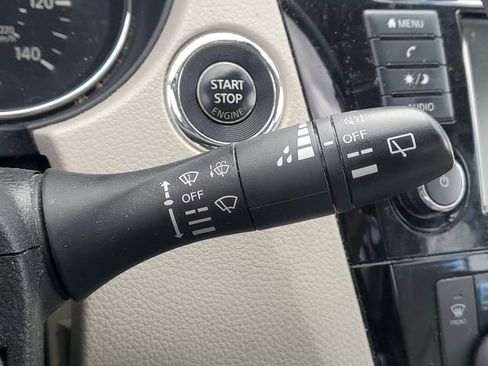 Used 2019 Nissan Rogue Sport SV AWD/4WD image 20