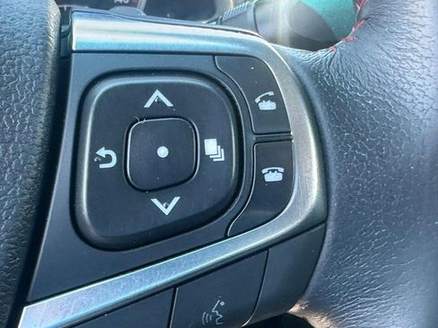 Used 2016 Toyota Camry SE FWD image 18