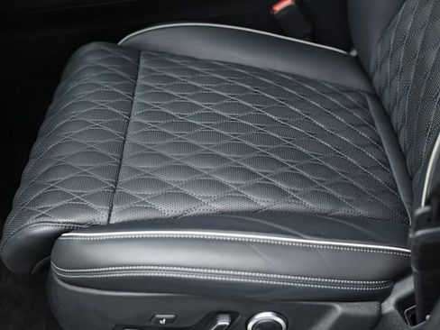 Used 2025 Genesis GV70 3.5T Sport w/ Sport Advanced Package image 24