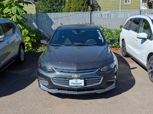 Used 2016 Chevrolet Malibu LT FWD image 8