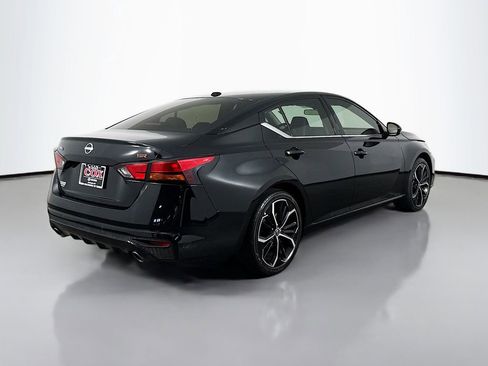 Used 2024 Nissan Altima 2.5 SR image 5