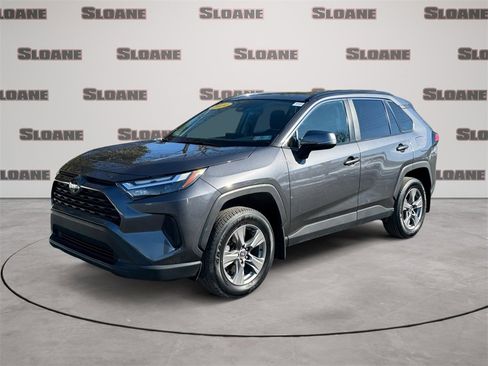 Used 2024 Toyota RAV4 XLE image 1