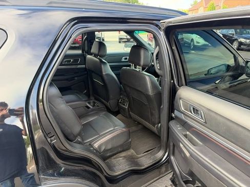 Used 2017 Ford Explorer Sport w/ Equipment Group 401A AWD/4WD image 27