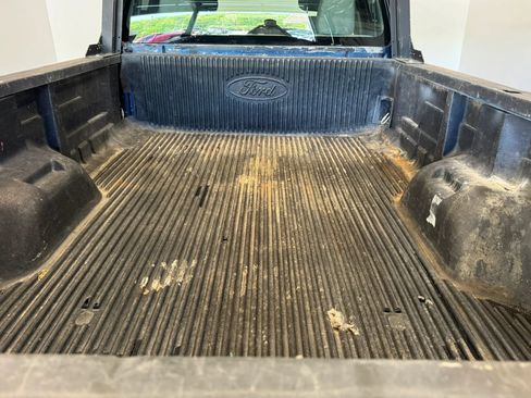 Used 2015 Ford F250 XLT w/ Camper Package AWD/4WD image 30