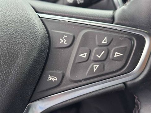 Used 2024 Chevrolet Equinox LT FWD image 31