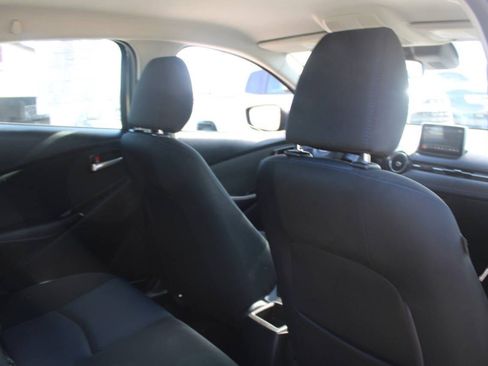 Used 2016 Scion iA image 8