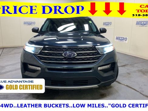 Certified 2022 Ford Explorer XLT w/ Equipment Group 202A image 9