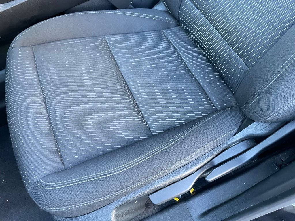 Used 2025 Chevrolet Equinox LT FWD image 23