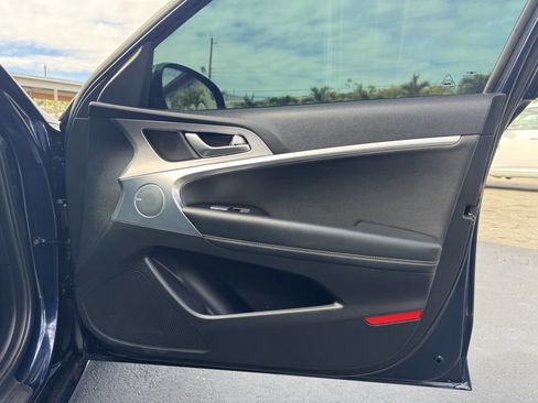 Used 2020 Genesis G70 2.0T w/ Elite Package image 31