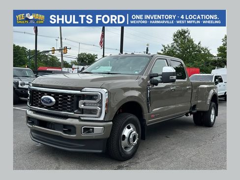 New 2026 Ford F350 Platinum w/ Platinum Plus Package AWD/4WD image 1