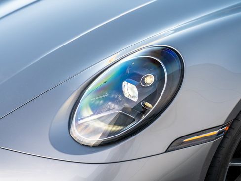 Certified 2024 Porsche 911 Carrera 4S AWD/4WD image 28
