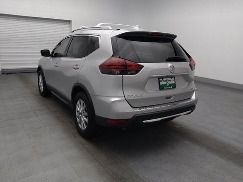Used 2019 Nissan Rogue SV FWD image 5