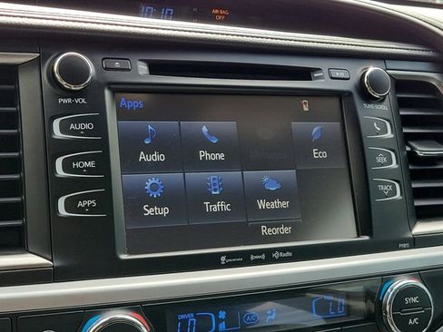 Used 2019 Toyota Highlander Plus image 25