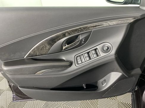 Used 2014 Buick LaCrosse Leather image 11