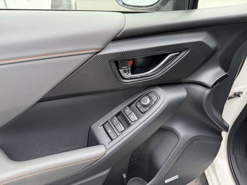 New 2026 Subaru Crosstrek 2.5i Limited AWD/4WD image 10