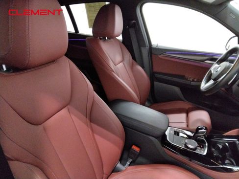 Used 2023 BMW X4 xDrive30i image 37