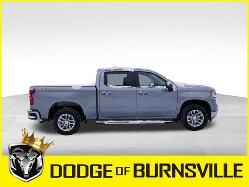Used 2025 Chevrolet Silverado 1500 LT image 11